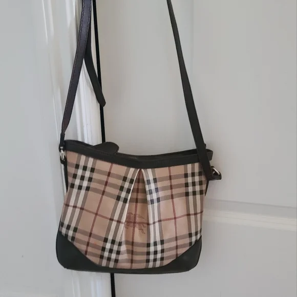 Authentic burberry - Picture 2 of 6